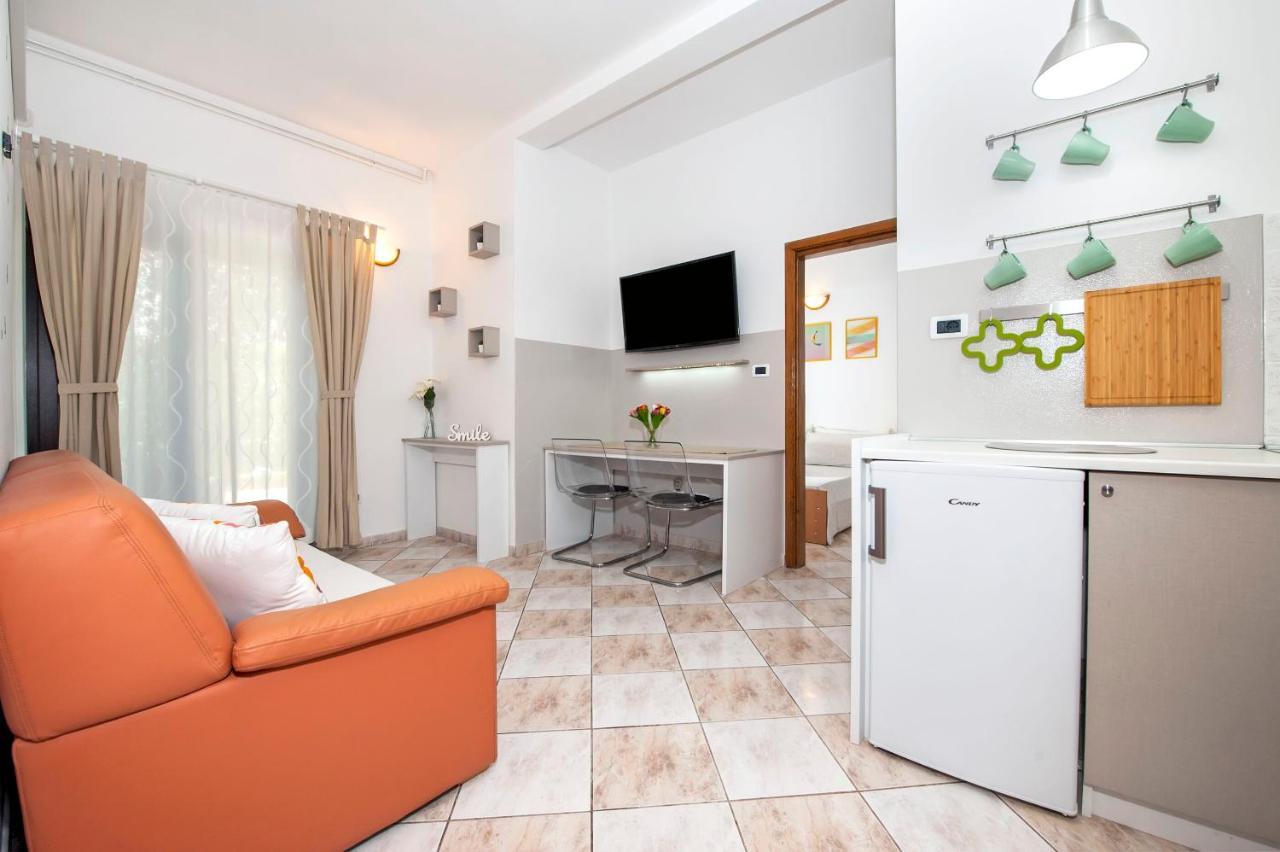 Apartments Milan Rovinj Exterior foto