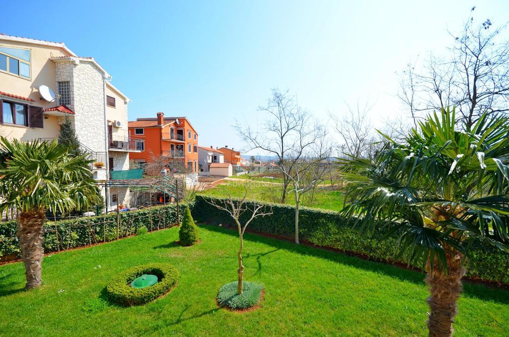 Apartments Milan Rovinj Exterior foto