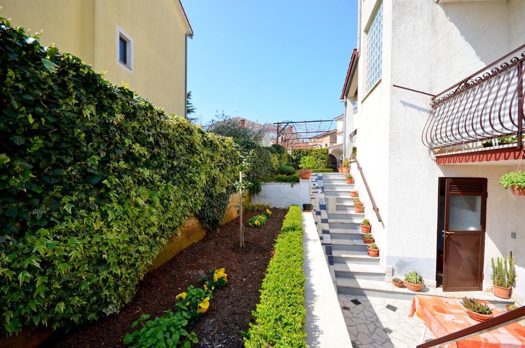 Apartments Milan Rovinj Exterior foto