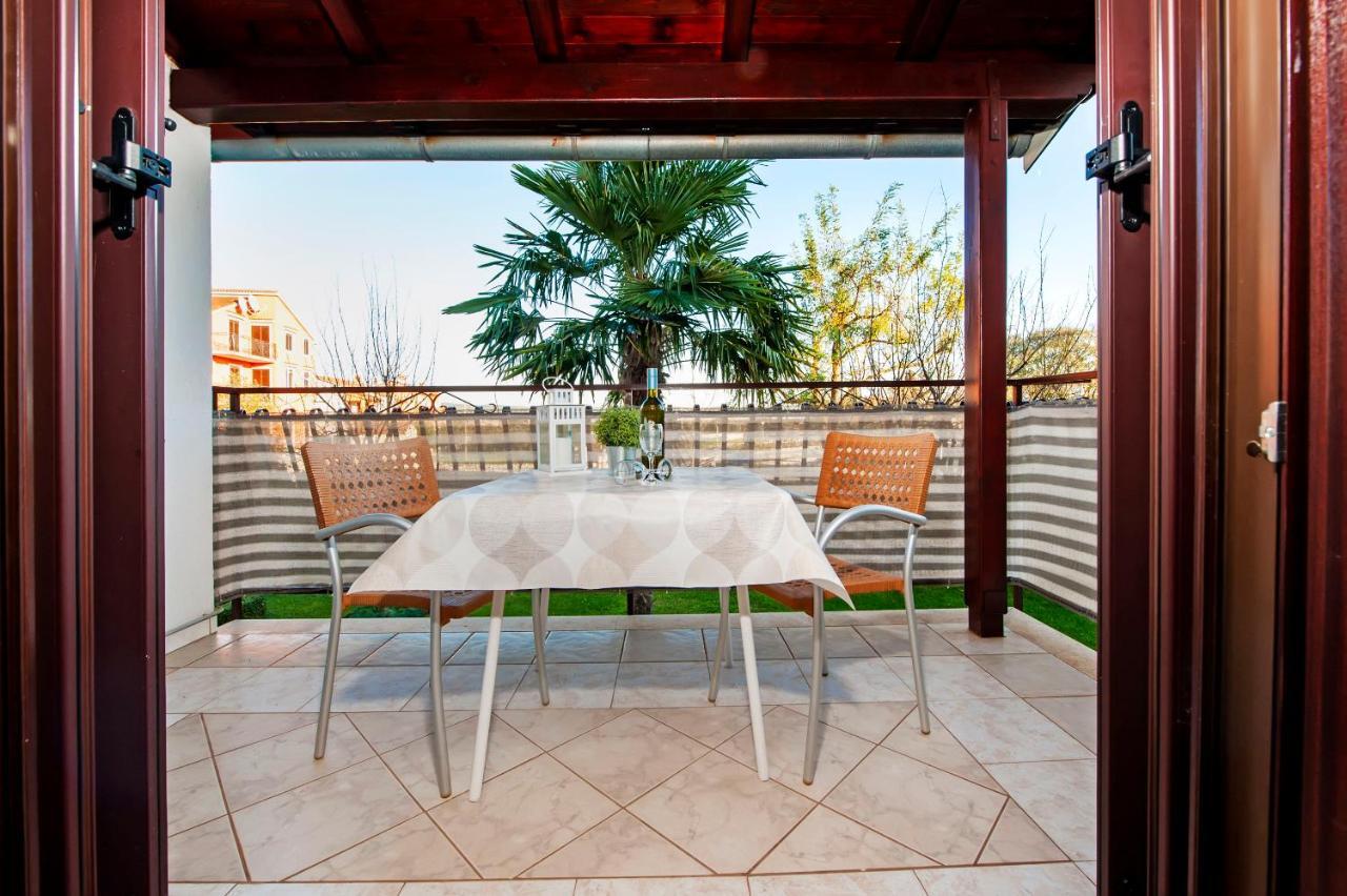 Apartments Milan Rovinj Exterior foto